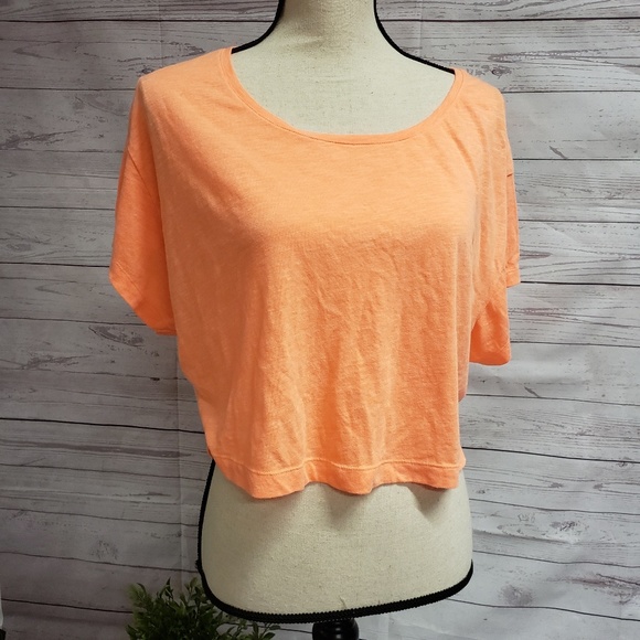 PINK Victoria's Secret Tops - VS Pink Crop Top G